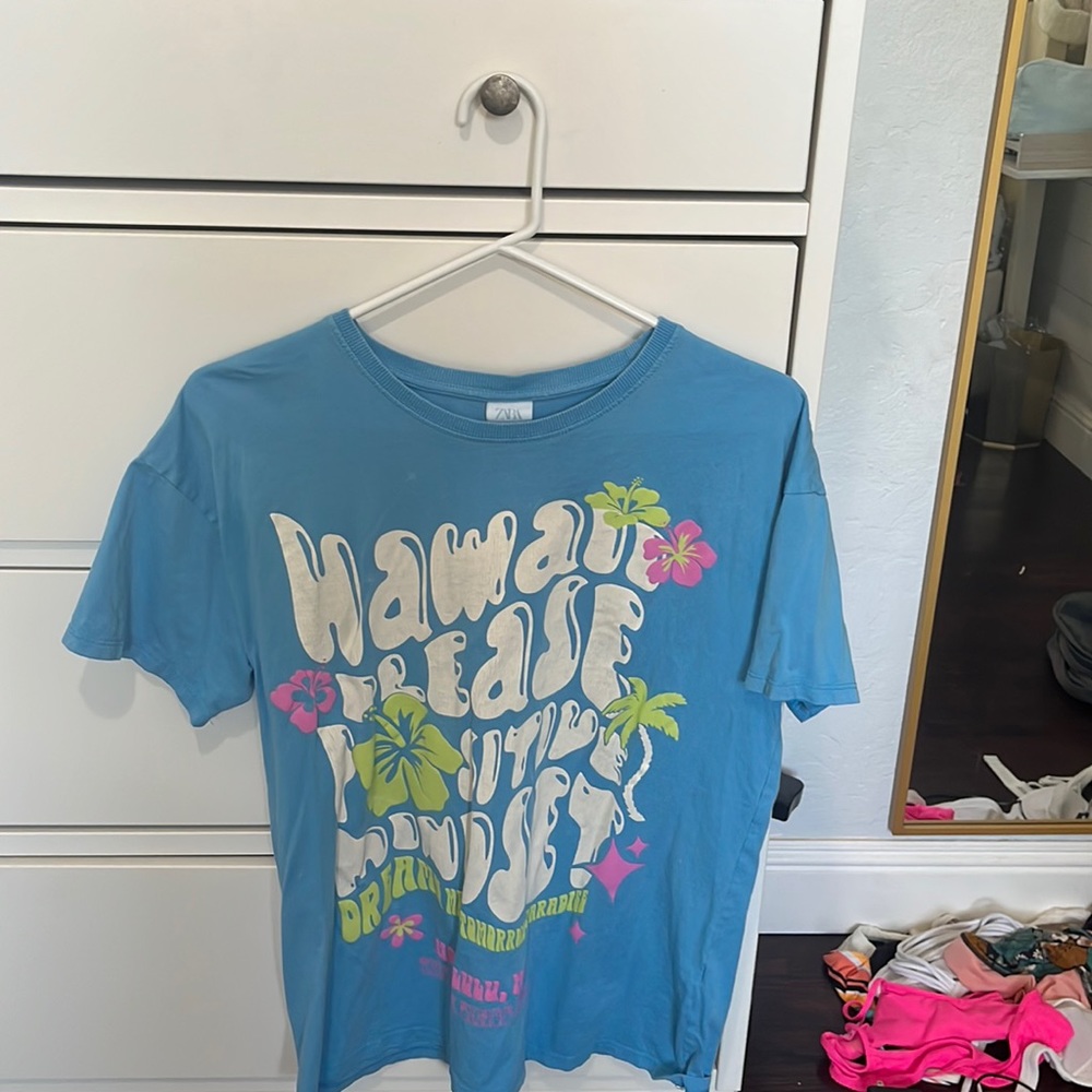 beachy zara oversized tee ***rare***